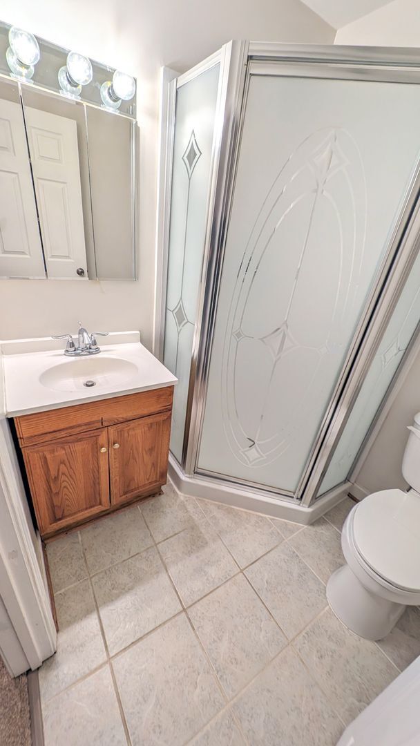 Building Photo - Turnabout Lane Duplex