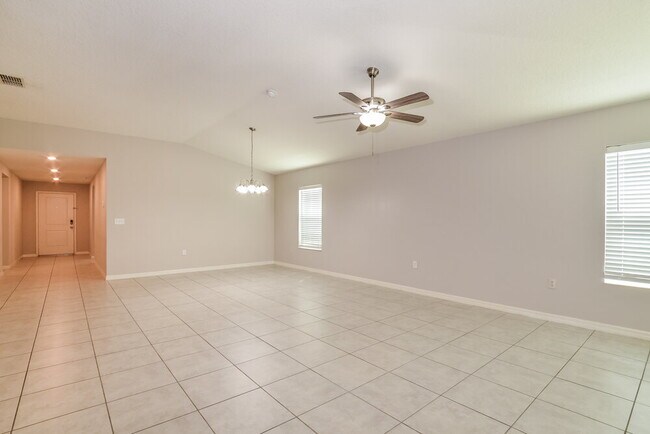 Building Photo - 2861 Mosshire Cir
