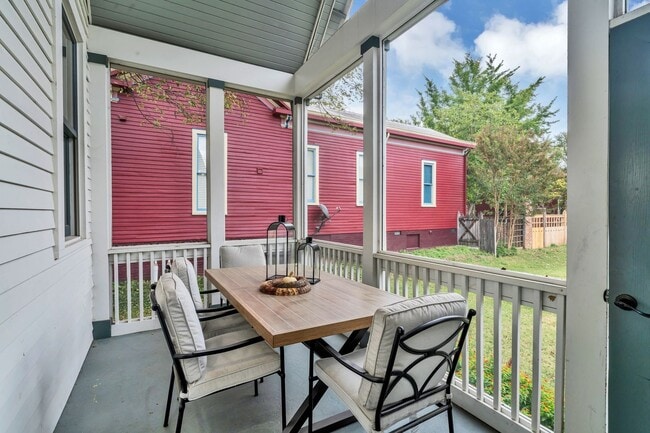 Building Photo - AVAILABLE NOW. Beautifully Restored and FULLY Furnished East Nashville 2 Bed 2 Bath Cottage $4500...