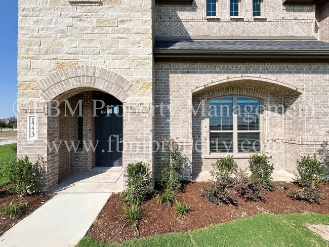 Building Photo - 1773 Ethereal Ln