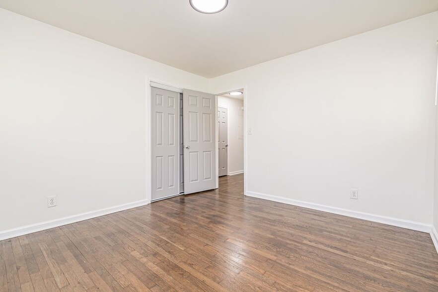 Building Photo - 1506 Janmar Dr