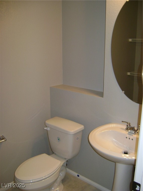 Building Photo - 2854 Starling Summit St