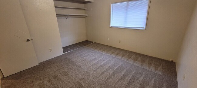 Building Photo - 23-1-6