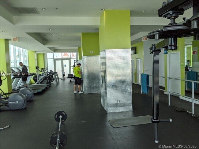 Building Photo - 133 NE 2nd Ave