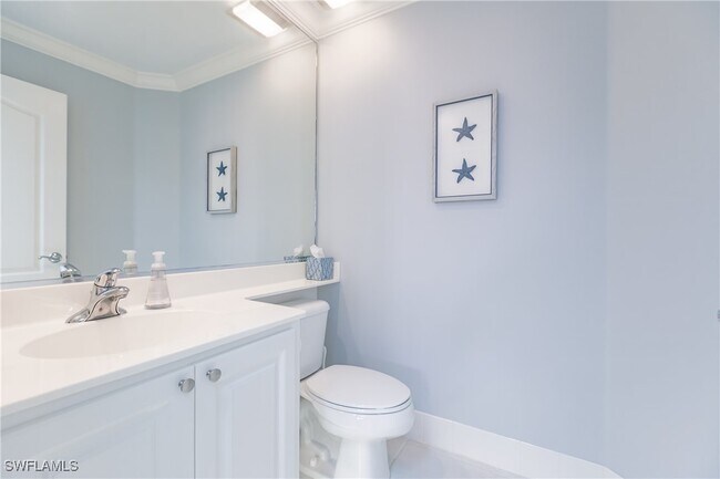 Building Photo - 6032 Towncenter Cir