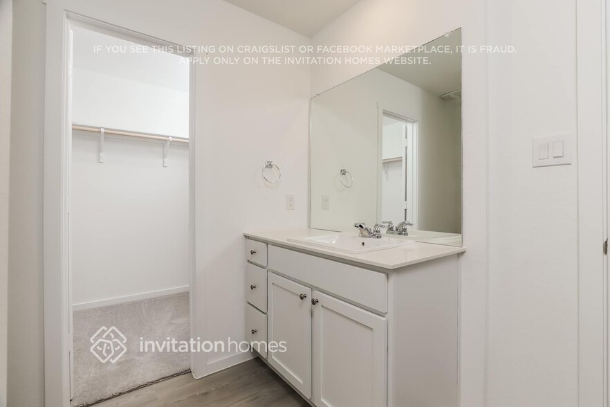 Building Photo - 14326 Fulling Ml