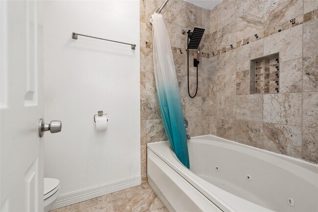 Building Photo - 4811 Algernon Dr