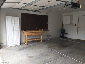 Building Photo - 2616 Magic Moon Ln