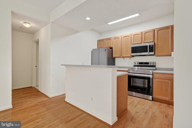 Building Photo - 12160 Penderview Ln