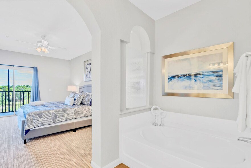 Building Photo - 14200 Avalon Rd