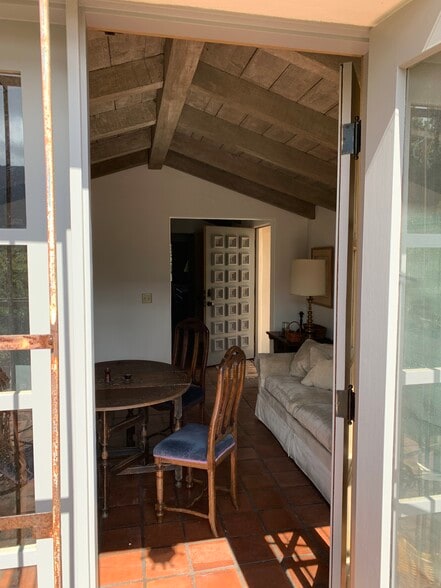 Living room and entry - 17 Encina Dr