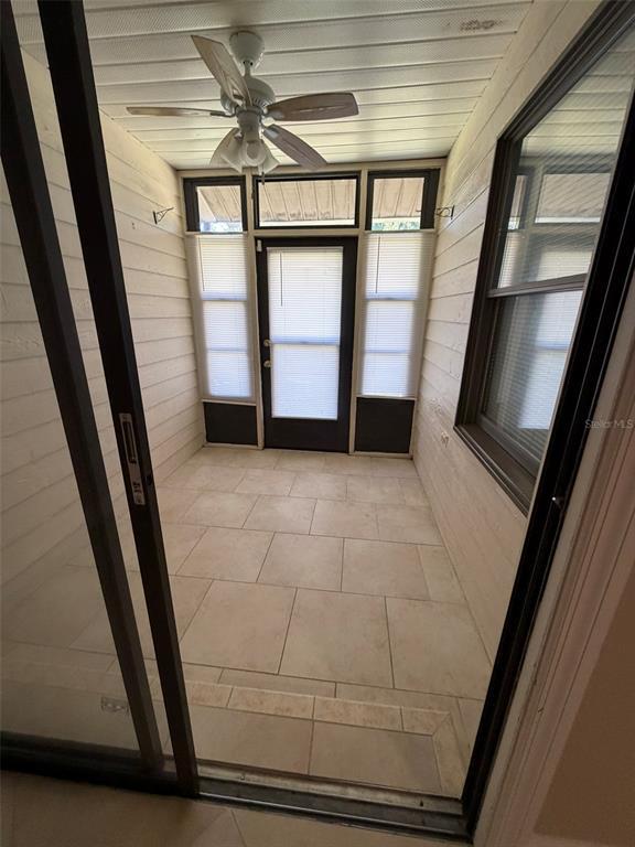 Building Photo - 1120 Monroe Ave