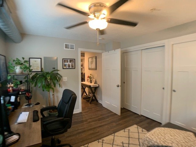 Building Photo - Fantastic luxury two-bedroom, one-bathroom in the Longfellow Neighborhood in Minneapolis!