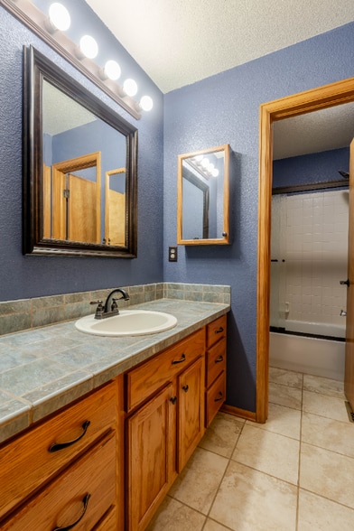 Building Photo - 11960 Conestoga Trail S