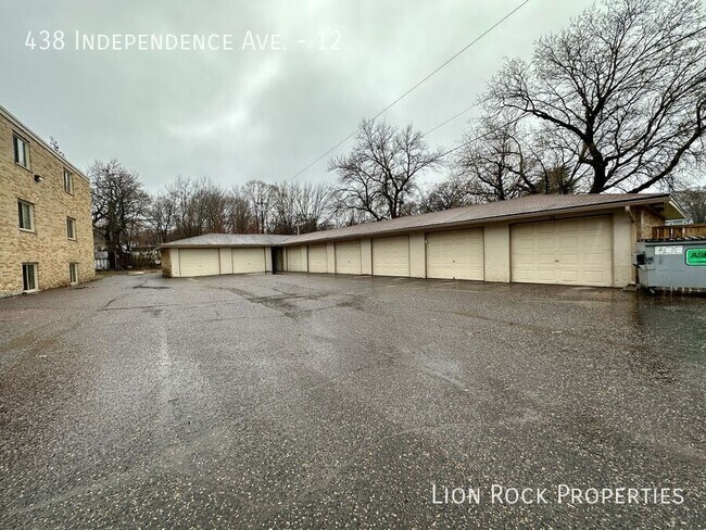 Building Photo - 438 Independence Ave N