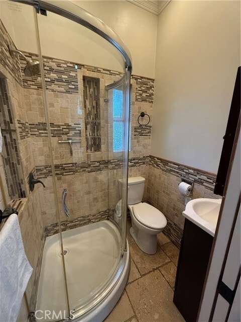 Building Photo - 2515 Crest View Dr