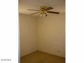 Building Photo - 9632 Montwood Dr