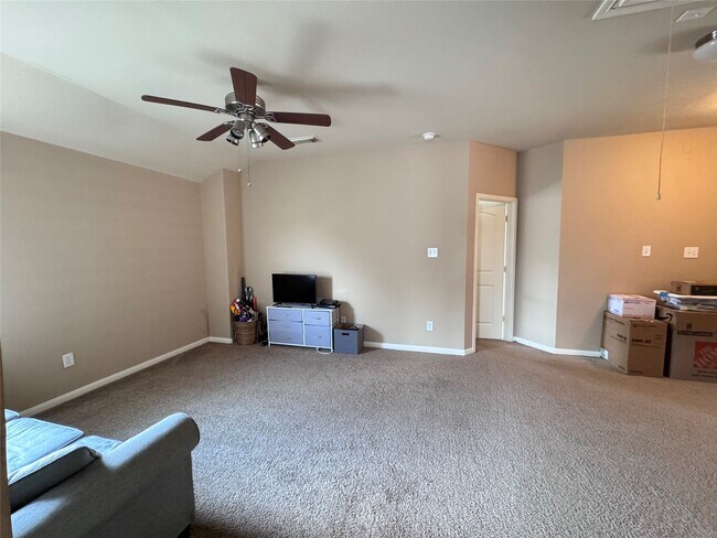 Building Photo - 6026 Starbrook Creek Dr