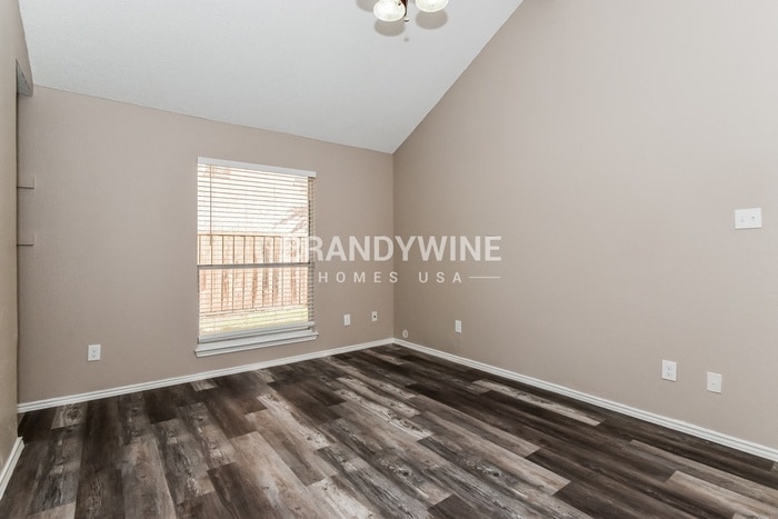 Building Photo - 2305 Randi Rd