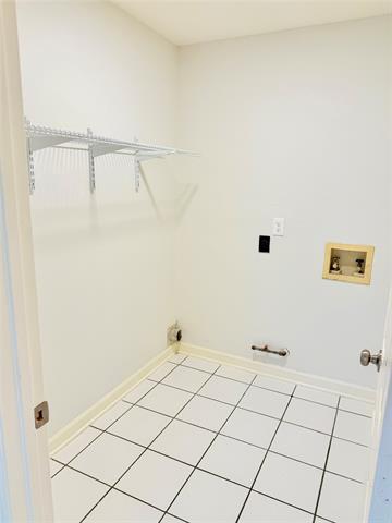 Building Photo - 5412 Crater Lake Dr