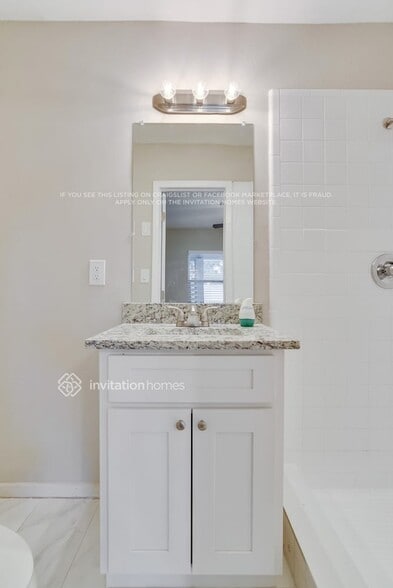Building Photo - 5915 Westbury Dr
