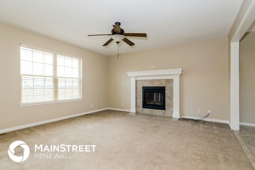 Building Photo - 1400 N 9th St E