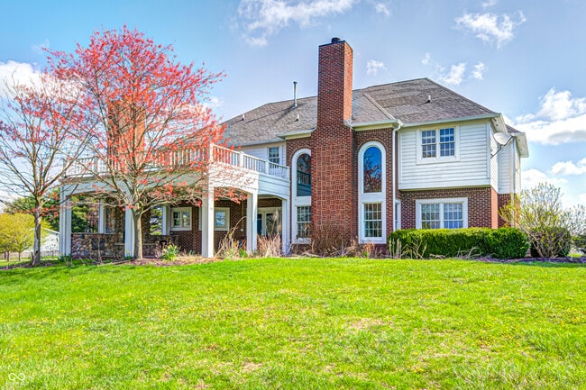 Building Photo - 2009 W 250 N