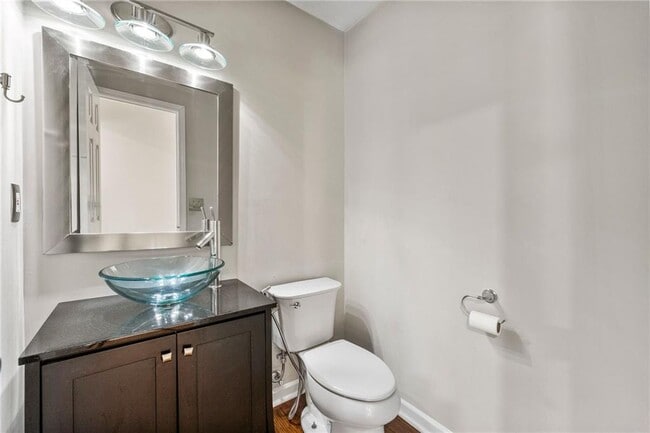 Building Photo - 7260 Foxberry Ct