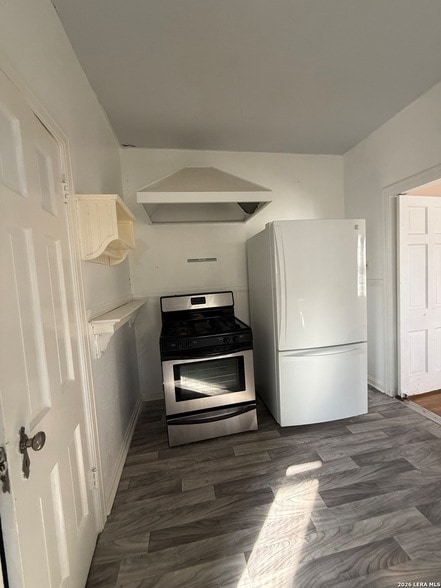 Building Photo - 528 W Gramercy Pl