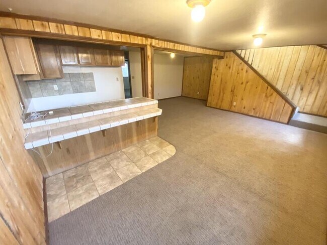 Building Photo - 648 N 1050 W