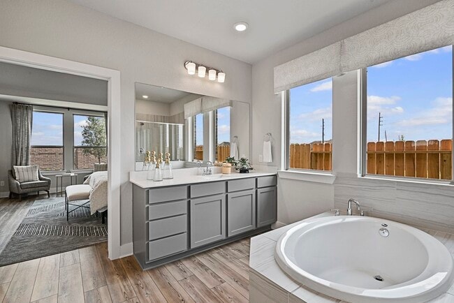 Building Photo - 21106 Bella Coral Dr