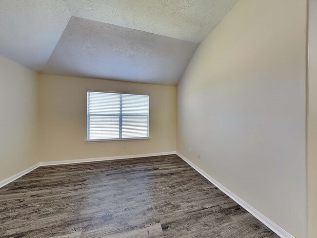 Building Photo - 11706 Dandy Park Ct