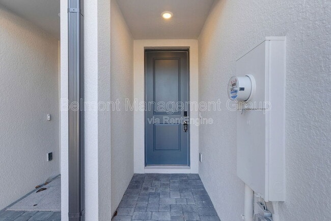 Building Photo - 1122 Bradford Pk Dr