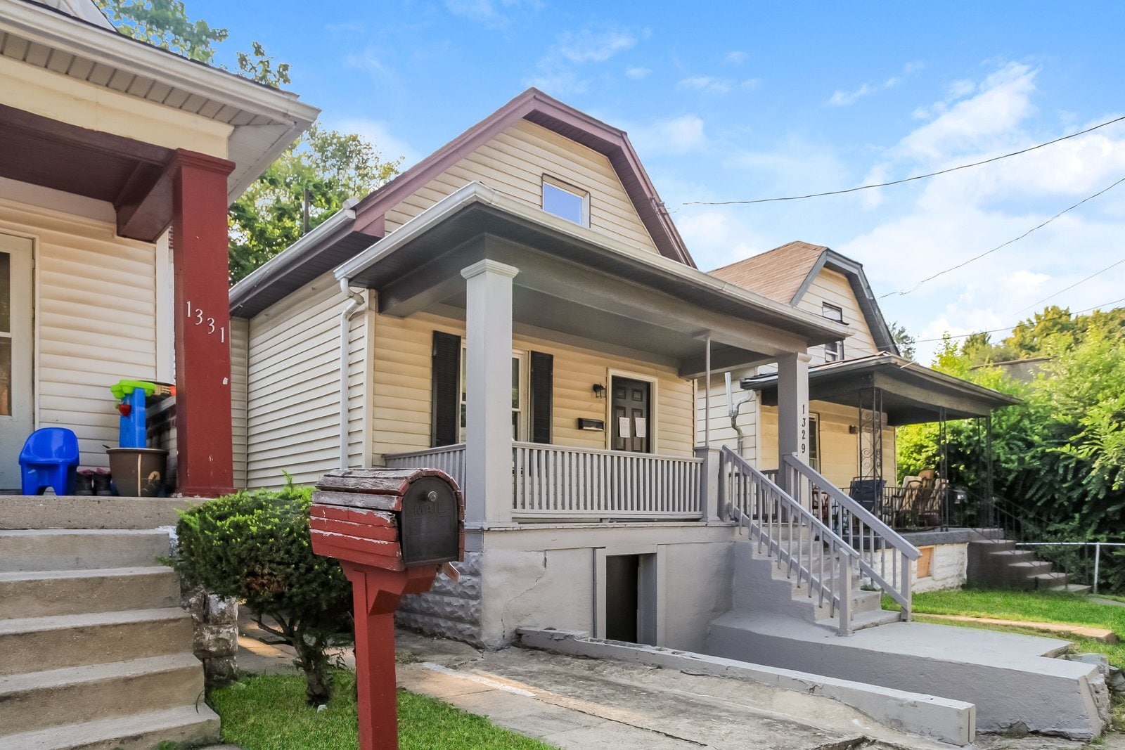 Building Photo - 1329 Wheeler St