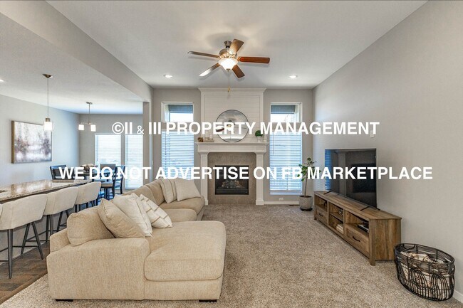 Building Photo - 12566 S Canyon Dr