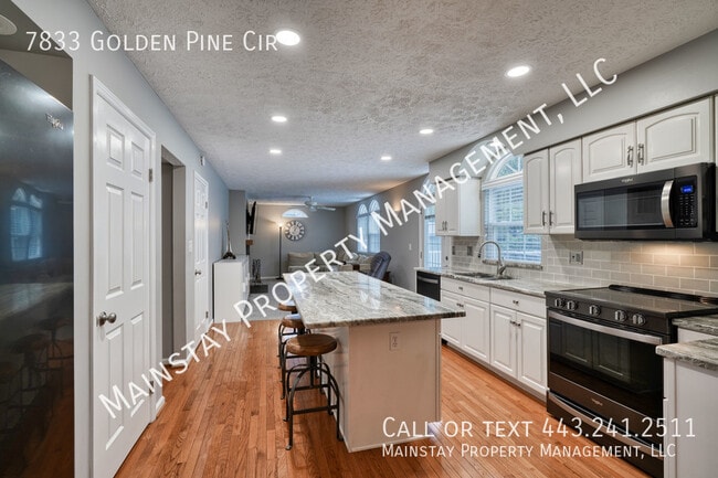 Building Photo - 7833 Golden Pine Cir