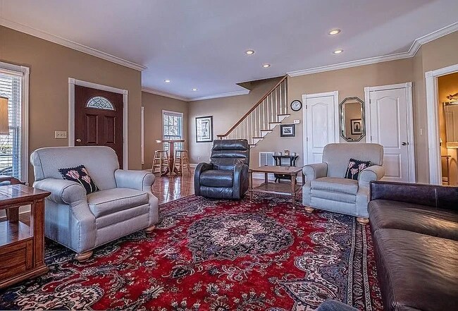 Building Photo - 581 Cedar Creek Rd