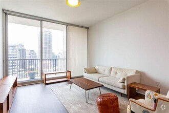 Building Photo - 1080 Peachtree St NE