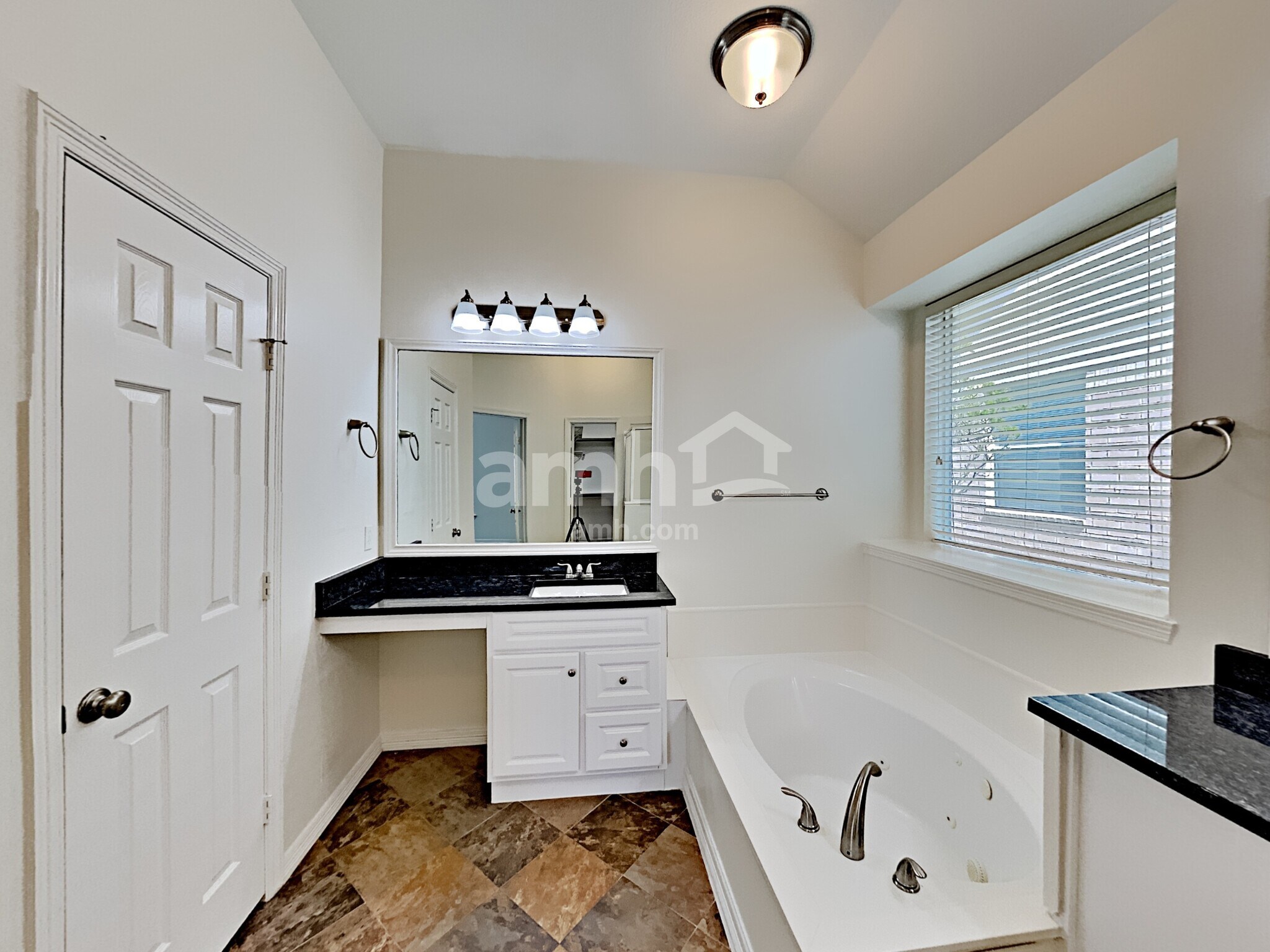 Building Photo - 19727 Water Point Trl