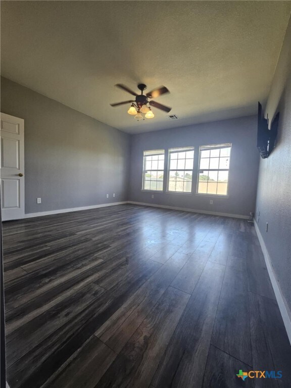 Building Photo - 701 Black Hills Trail