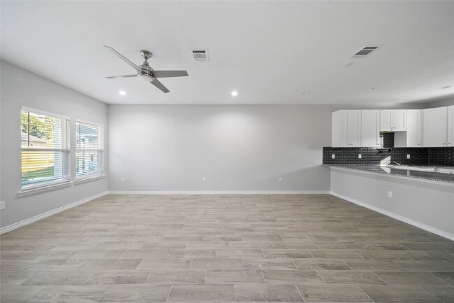 Building Photo - 764 Juneau Ct