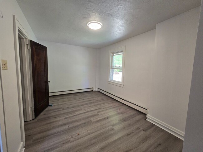 Building Photo - sta6523