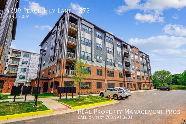 Building Photo - 4399 Peach Lily Ln