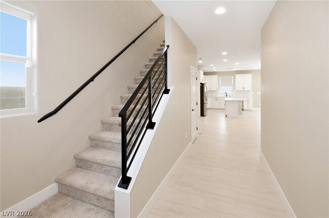 Building Photo - 11807 Pandion Ave