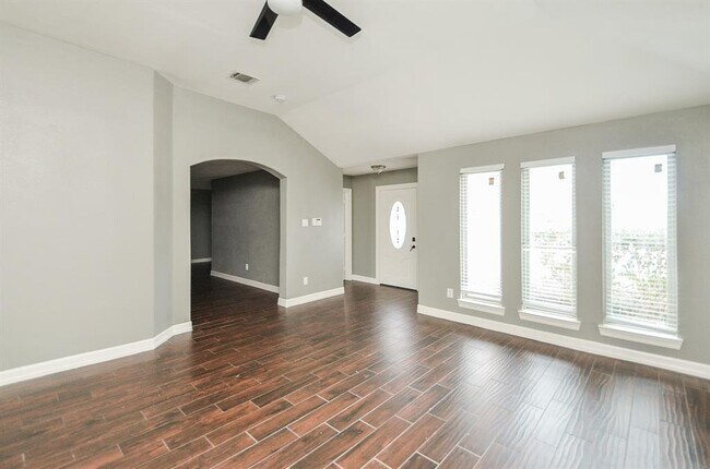 Building Photo - 21523 Ivory Gate Ln