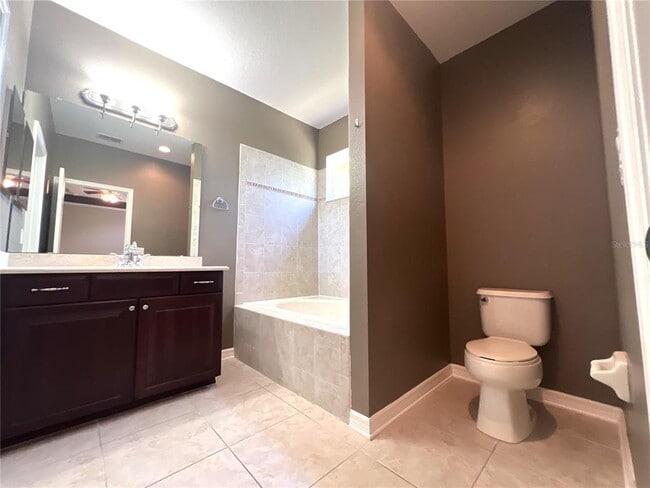 Building Photo - 8569 Bertram Ln