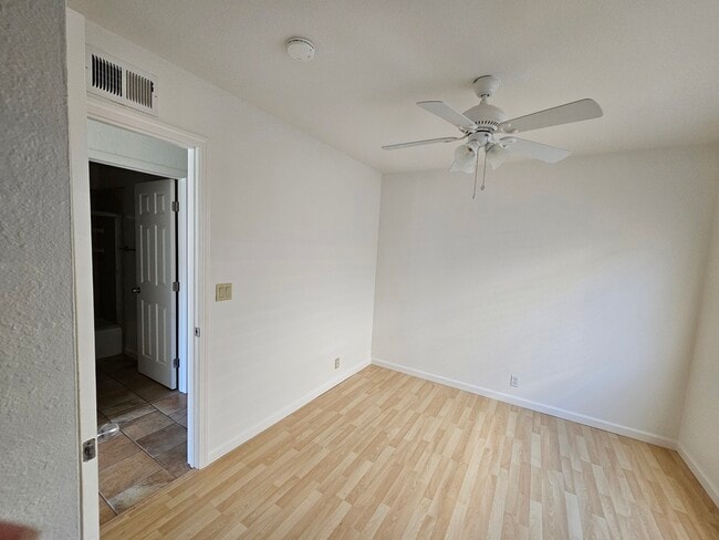 Building Photo - 119 Houlton Ct