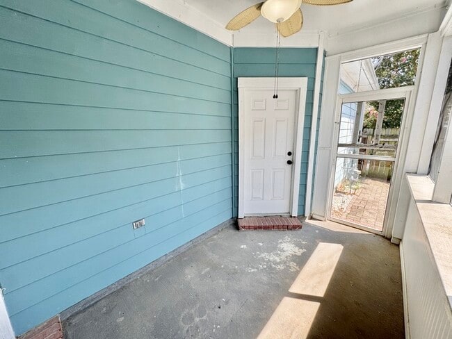 Building Photo - 141 Marrakesh Cir