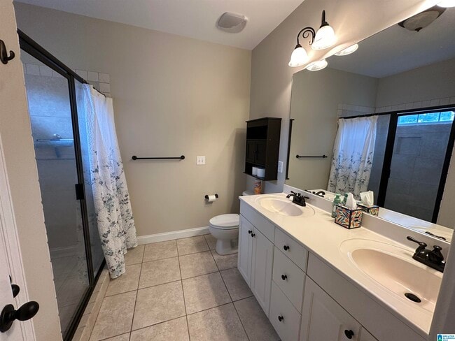 Building Photo - 277 Creekside Ln