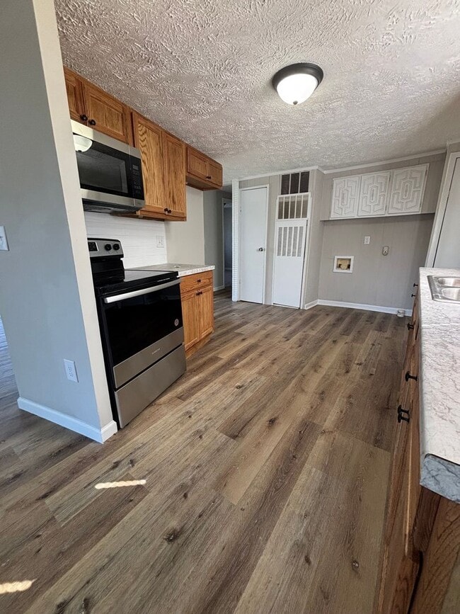 Building Photo - Fall in Love with Your New Home